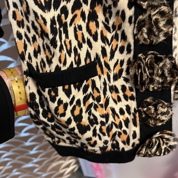 Leopard print cardigan with leopard rosettes ISA brand Size PM - Picture 5 of 7